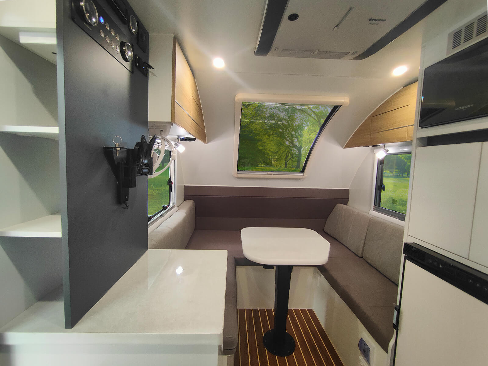 CCT Venus11 Caravan Interior